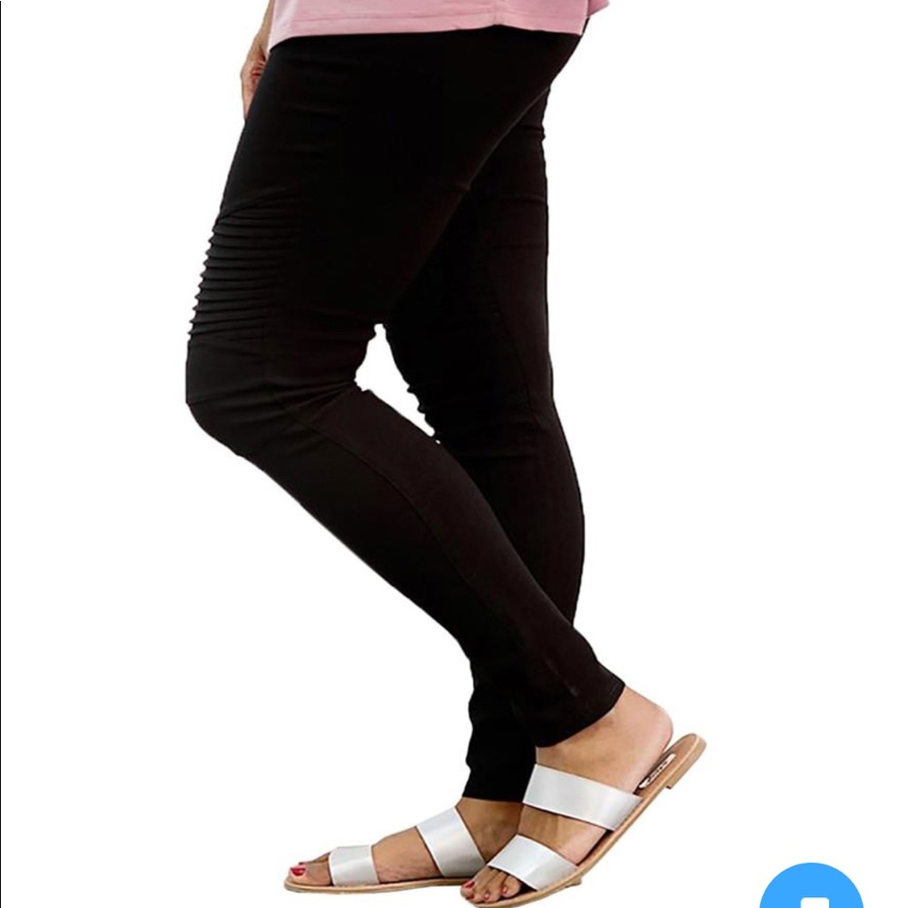 Black Jeans